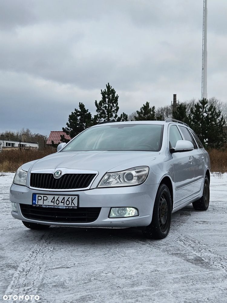 Skoda Octavia 2.0 TDI DPF Elegance - 2