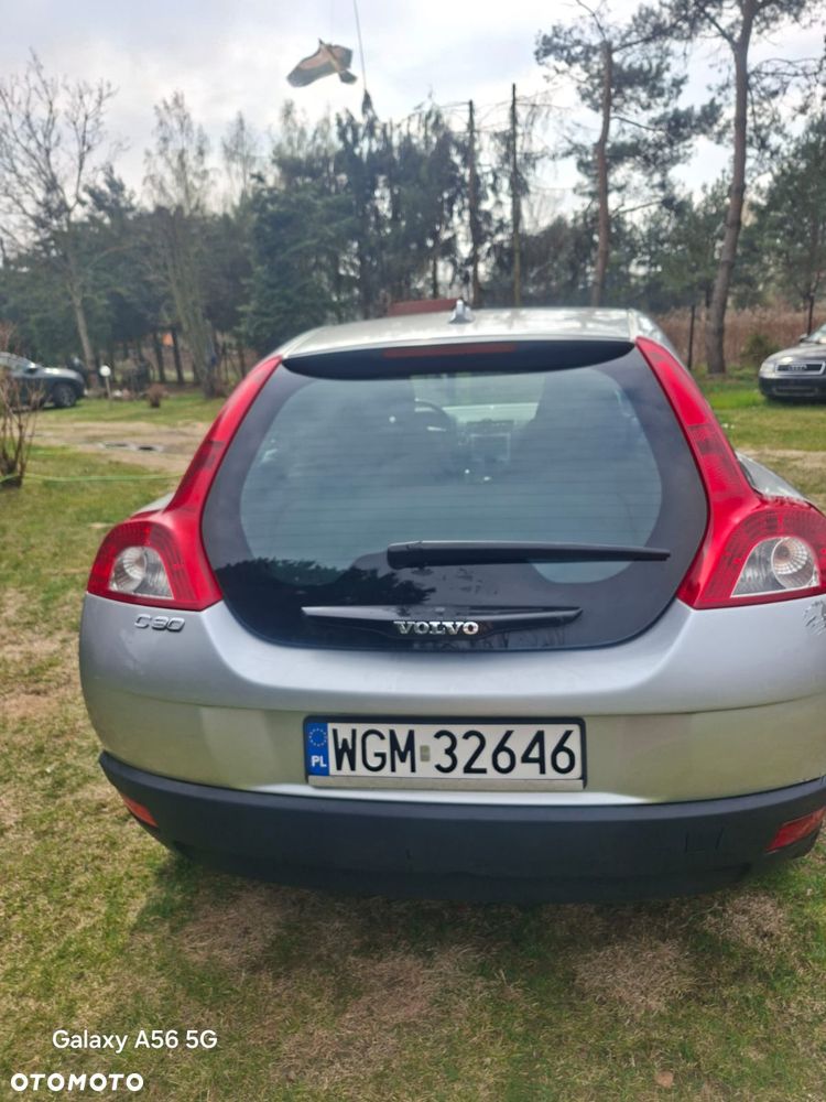 Volvo C30 1.6D Momentum - 23