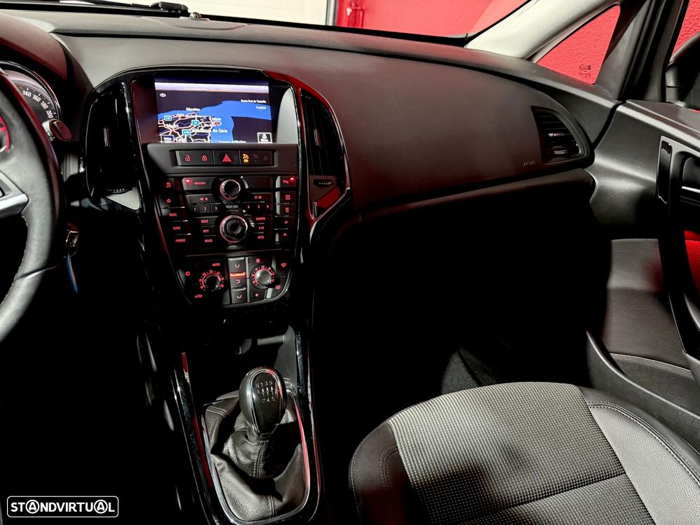 Opel Astra 1.6 CDTI Cosmo Start/Stop - 26