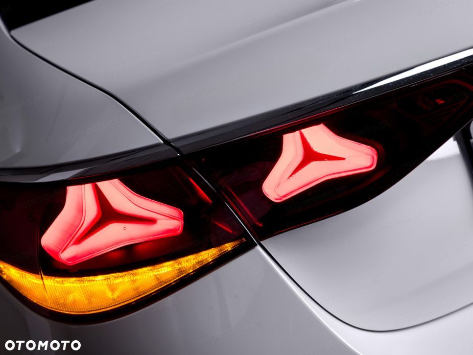 Mercedes-Benz Klasa E 220 d mHEV 4-Matic AMG 9G-Tronic - 7