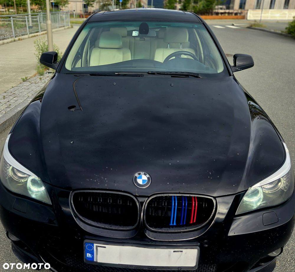 BMW Seria 5 525d - 1