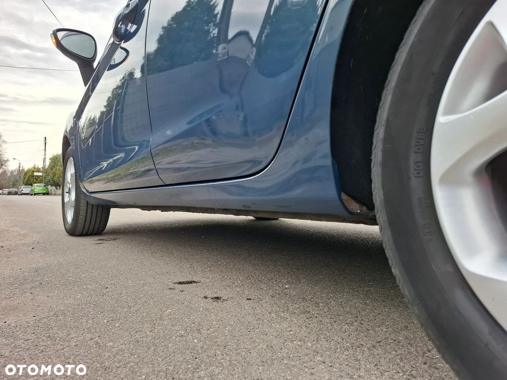 Ford Fiesta 1.25 SYNC Edition - 21