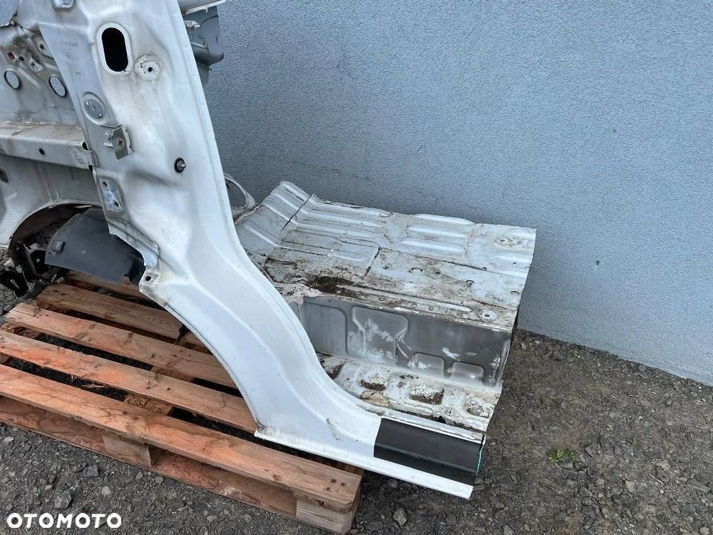 ćwiartka przednia lewa przód podłużnica próg słupek renault trafic iii vivaro b talento - 3