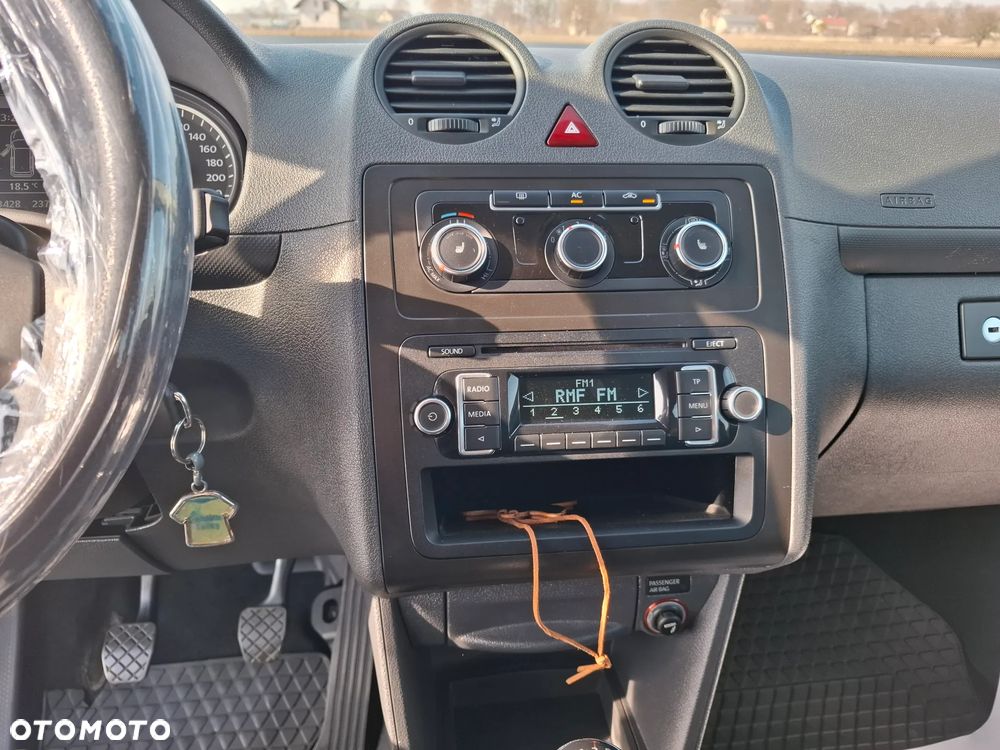 Volkswagen Caddy - 13