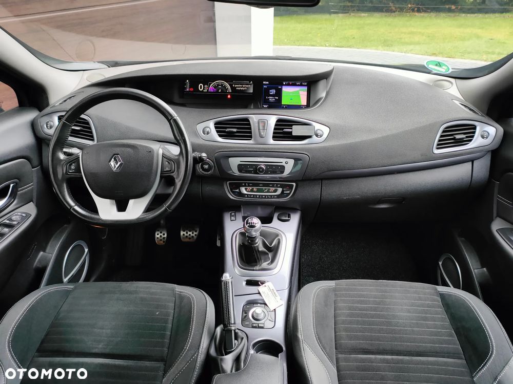 Renault Scenic Energy dCi 130 S&S Xmod Bose Edition - 17