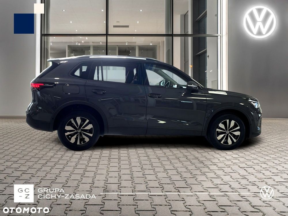 Volkswagen Tiguan - 6