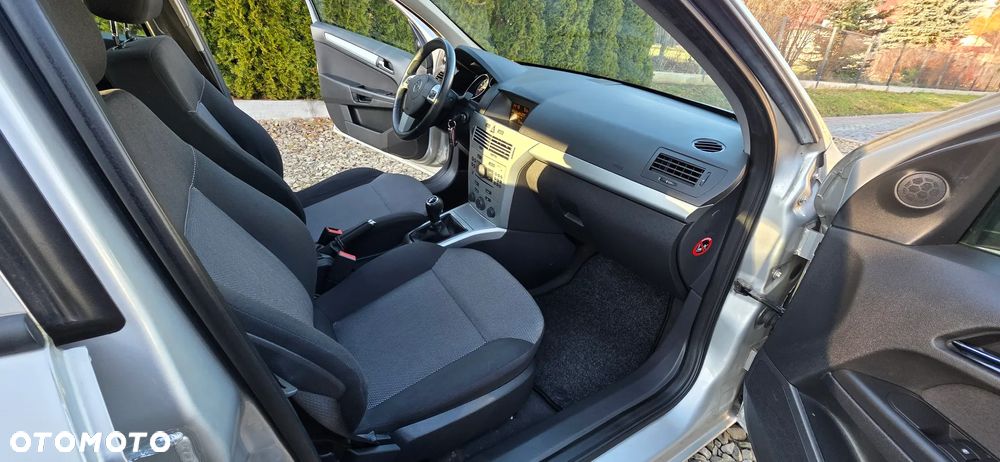 Opel Astra 1.4 - 9