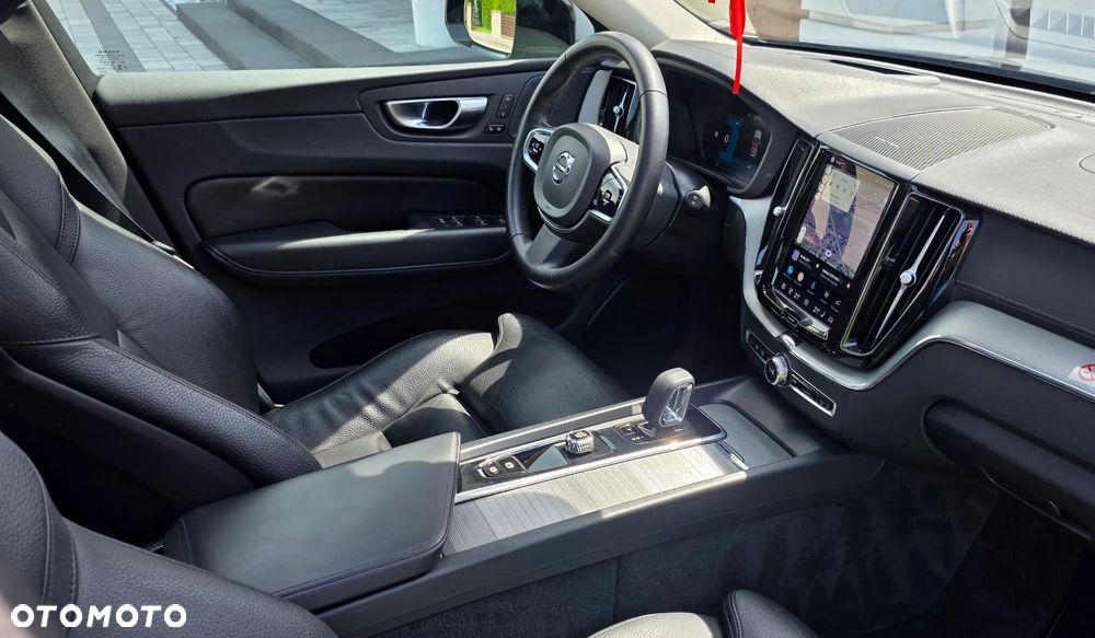 Volvo XC 60 B4 D Ultimate Dark - 36