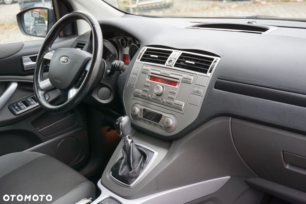 Ford Kuga 2.0 TDCi 2x4 Trend - 17