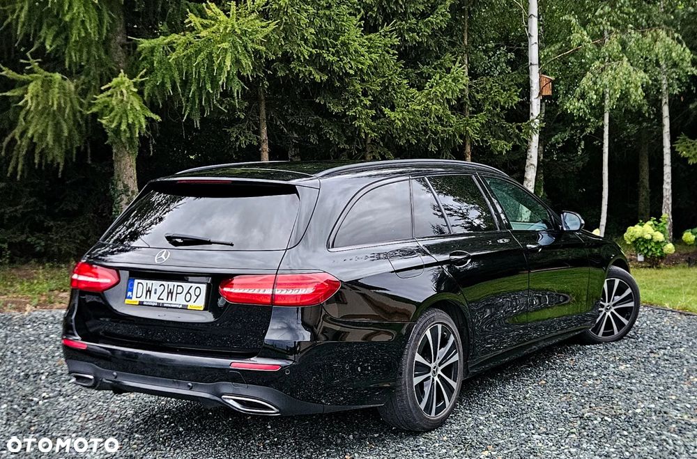 Mercedes-Benz Klasa E 300 d 9G-TRONIC - 6