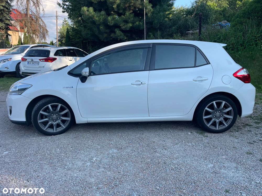 Toyota Auris - 2