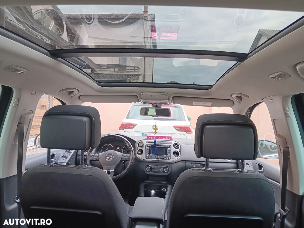 Volkswagen Tiguan - 11