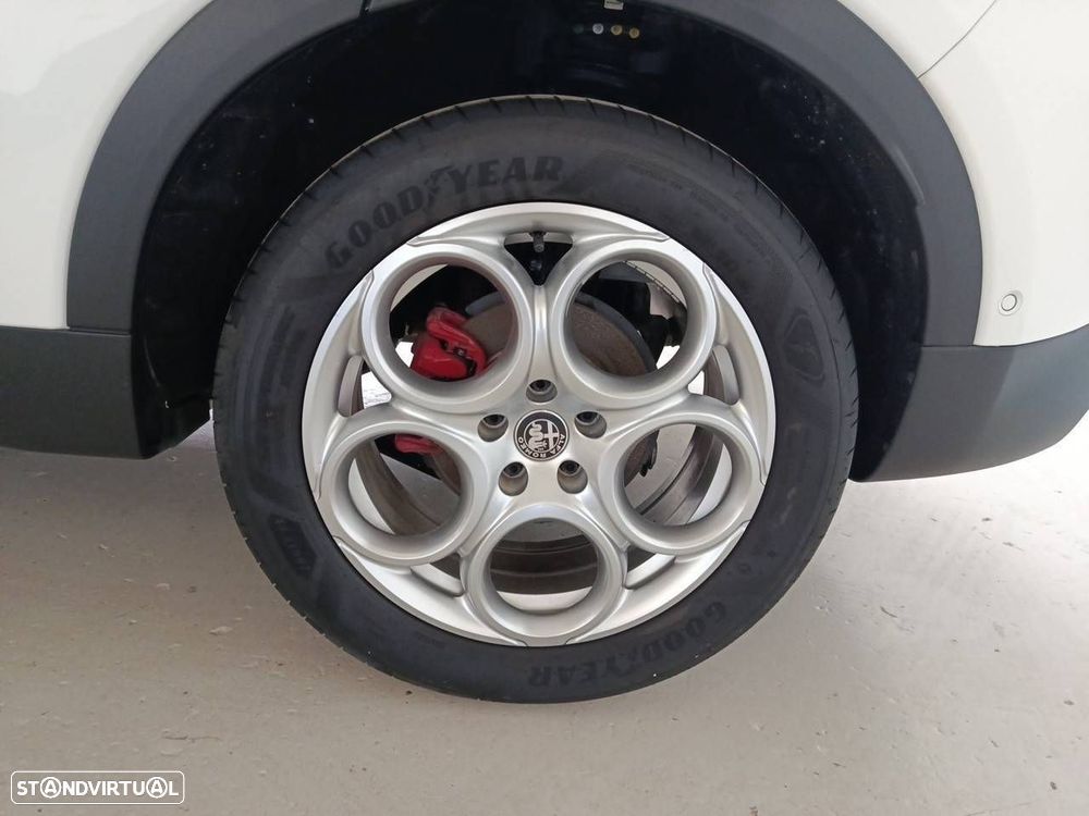 Alfa Romeo Tonale 1.5 Hybrid Sprint - 11