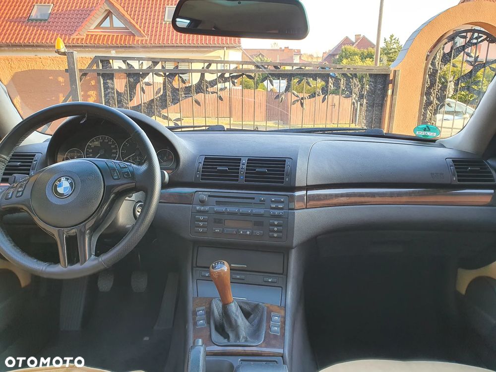 BMW Seria 3 323Ci - 11