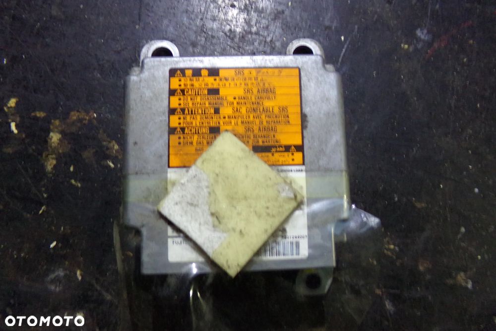 Moduł sterownik poduszek powietrznych Toyota Corolla Verso E12