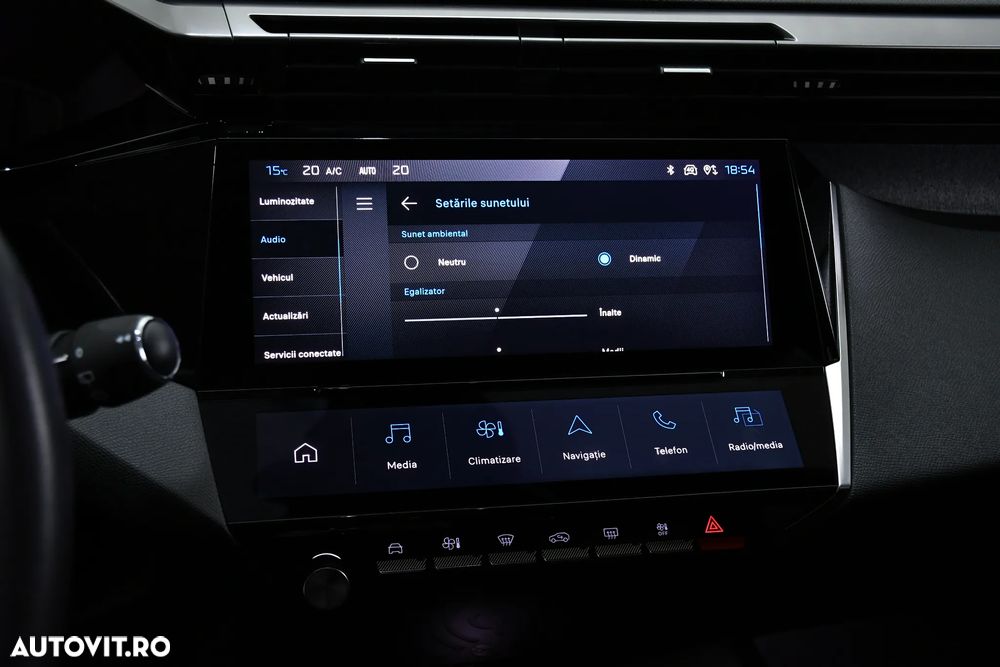 Peugeot 308 SW Plug-In Hybrid 180 e-EAT8 GT - 31