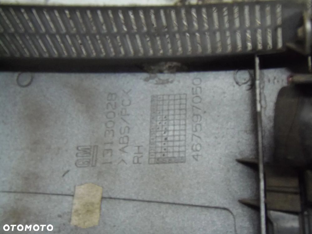 LAMPA PRAWY TYŁ OPEL MERIVA A - 3