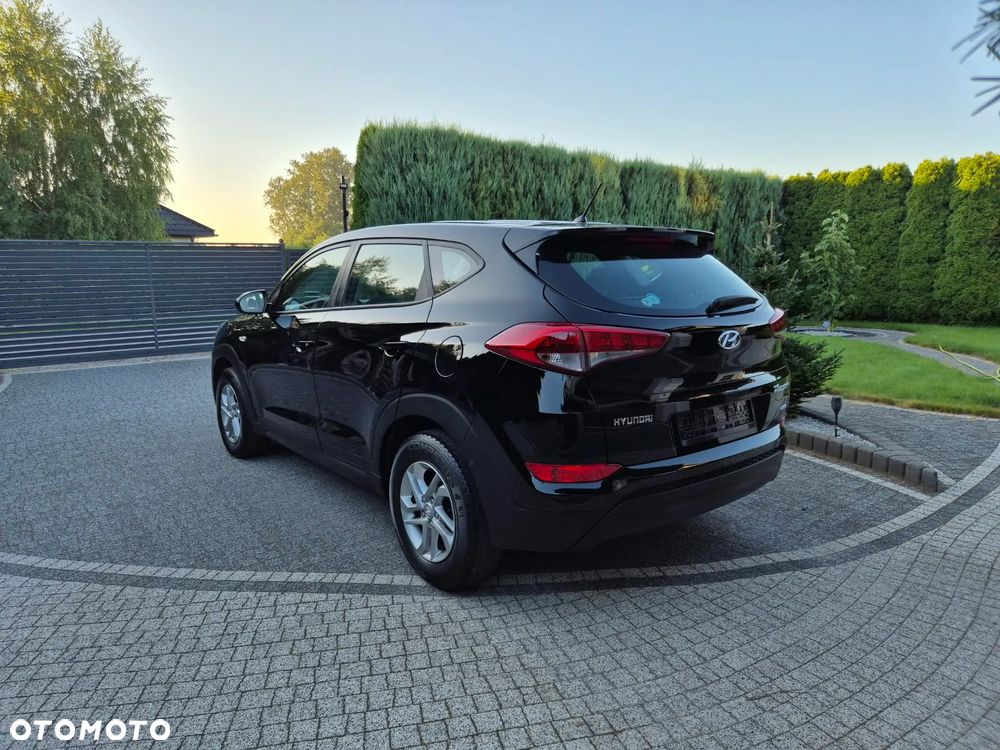 Hyundai Tucson 2.0 CRDI Comfort 4WD - 2