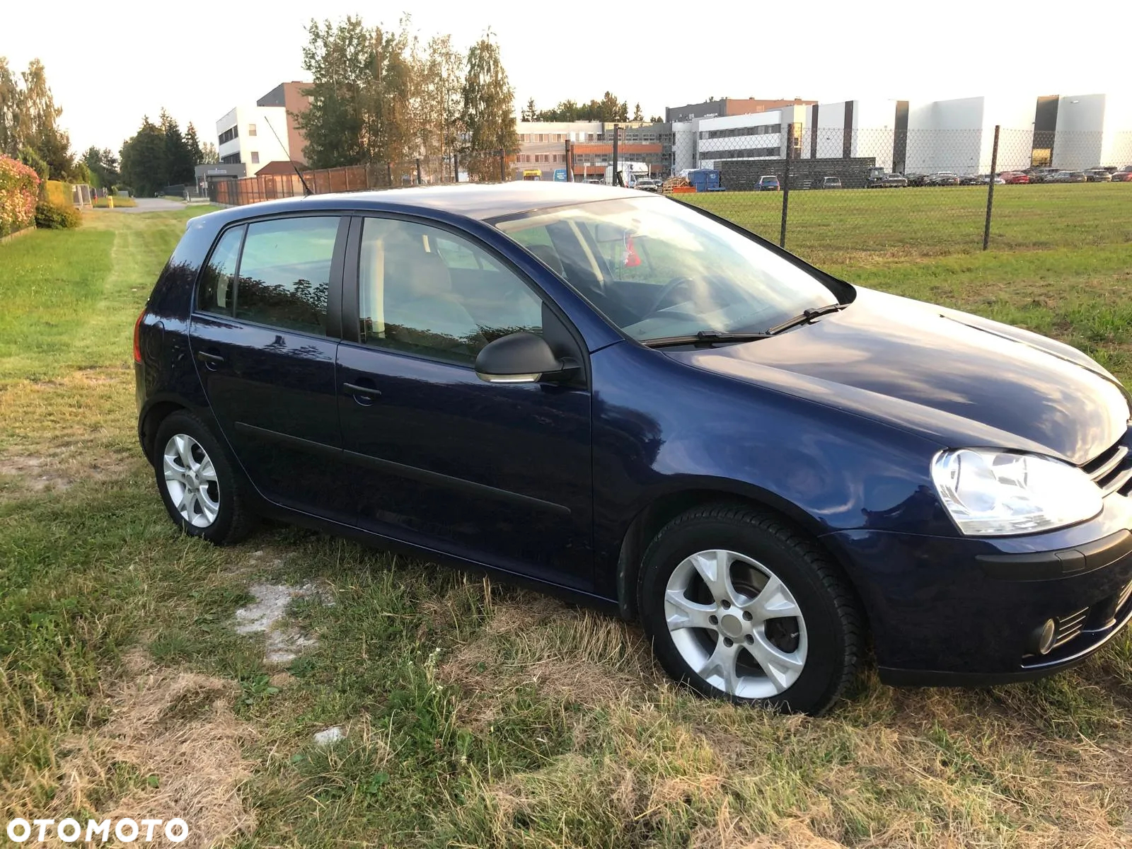 Volkswagen Golf - 2