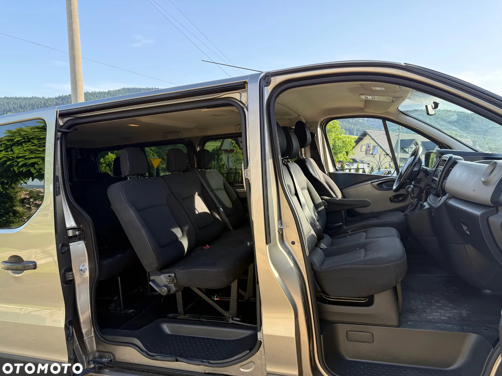 Renault Trafic ENERGY dCi 125 Combi Authentique - 11