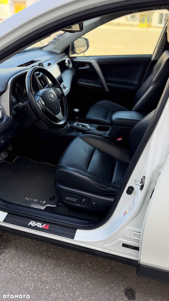 Toyota RAV4 2.5 4x2 Business Edition - 8