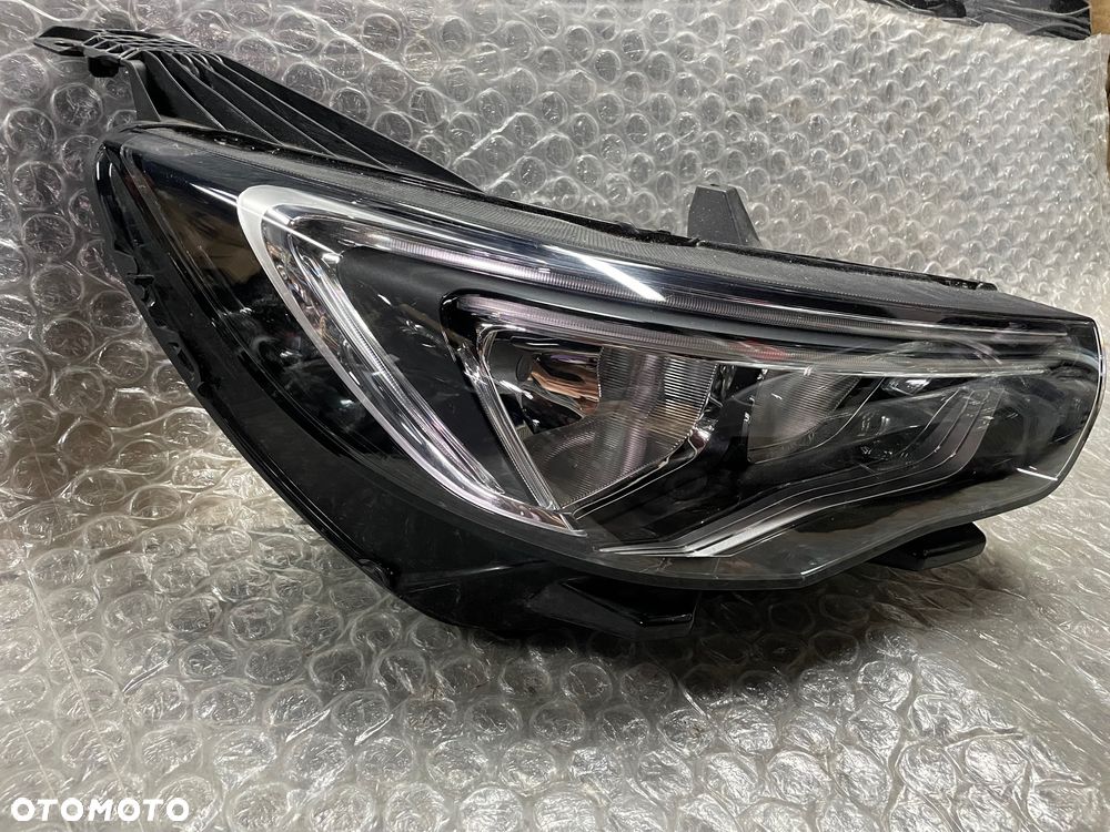 LAMPA PRAWA ZWYKŁA H7 LED OPEL GRANDLAND X YP00015580 - 2