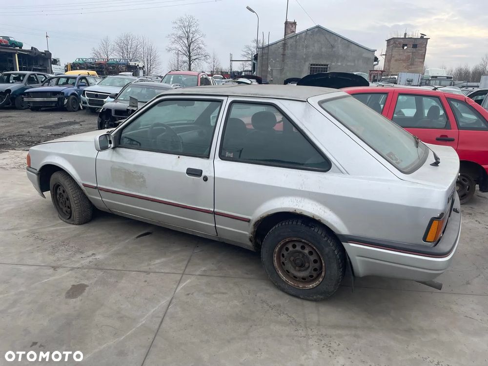 FORD ESCORT 1.4  NA CZĘŚCI!!! - 3