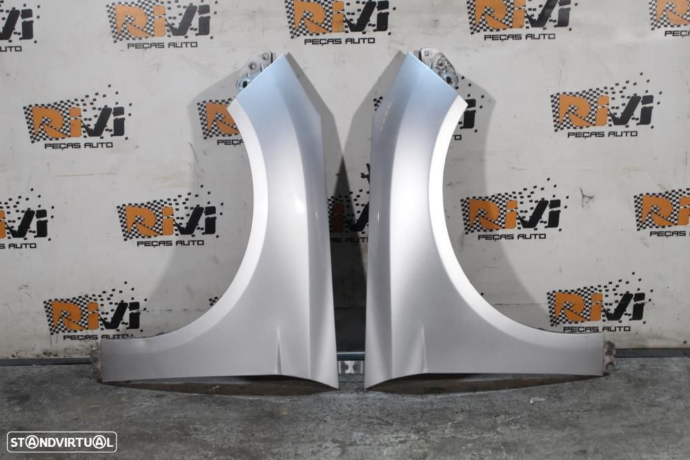 Frente Ford Focus III - 3