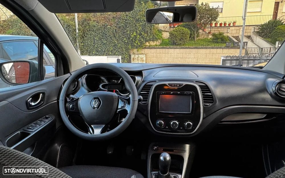 Renault Captur 1.5 dCi - 11
