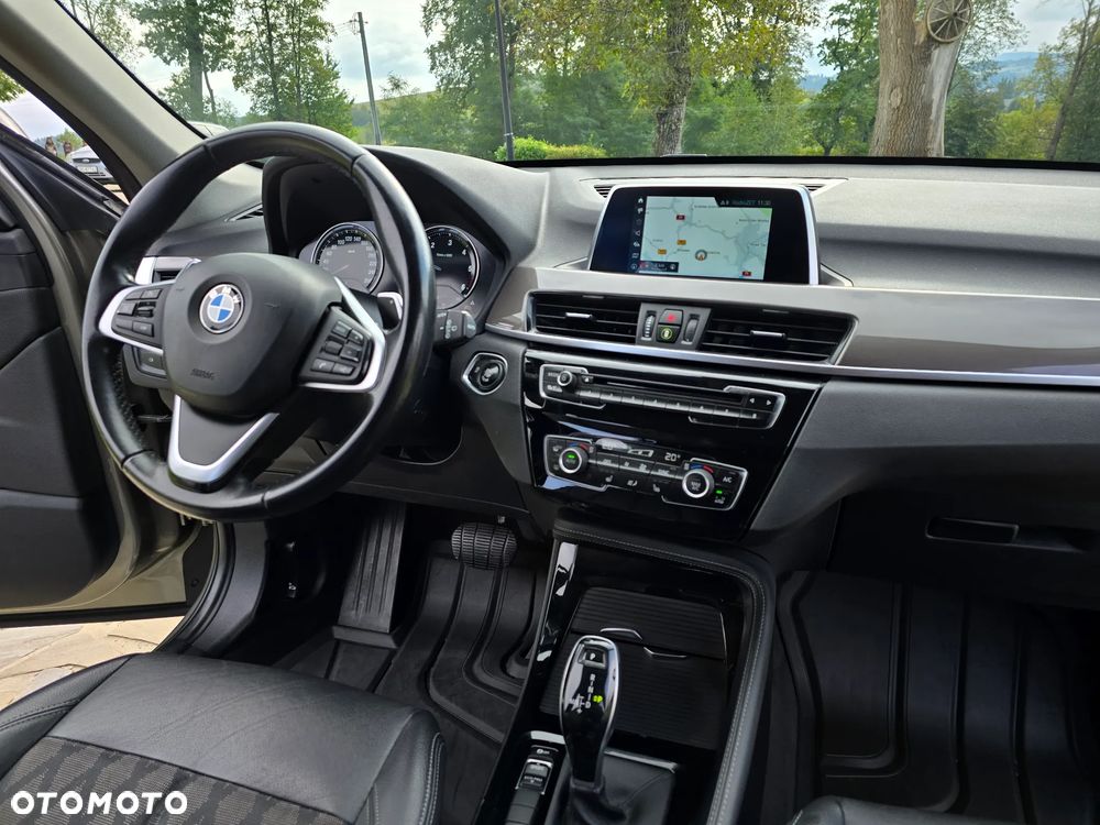 BMW X1 xDrive20d xLine sport - 20