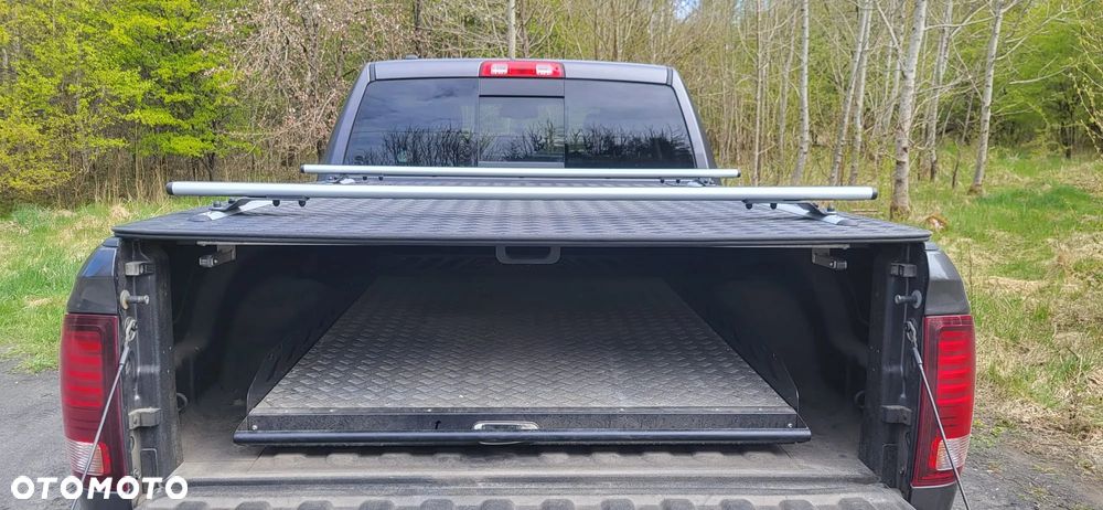 Dodge RAM - 36