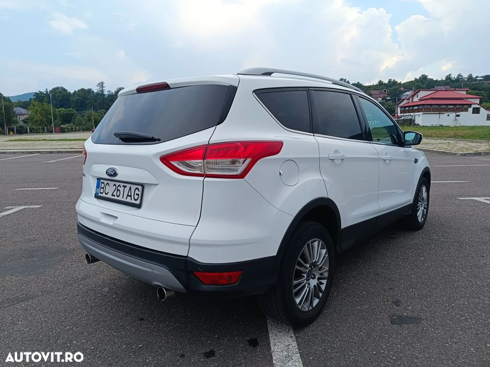 Ford Kuga 2.0 TDCi 2WD Trend - 4