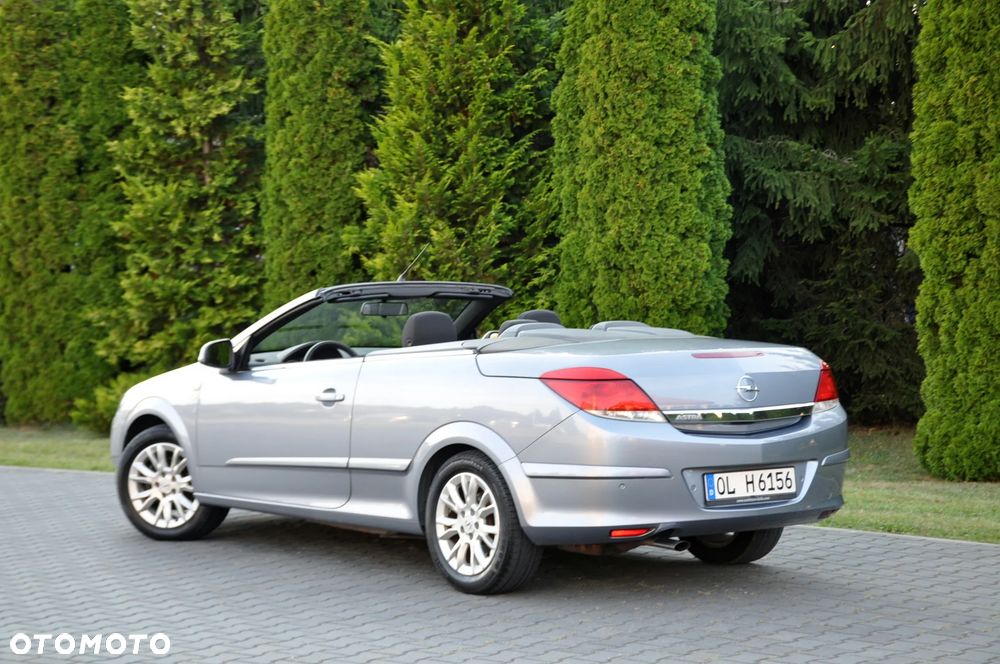 Opel Astra 1.6 Edition 111 Jahre - 16