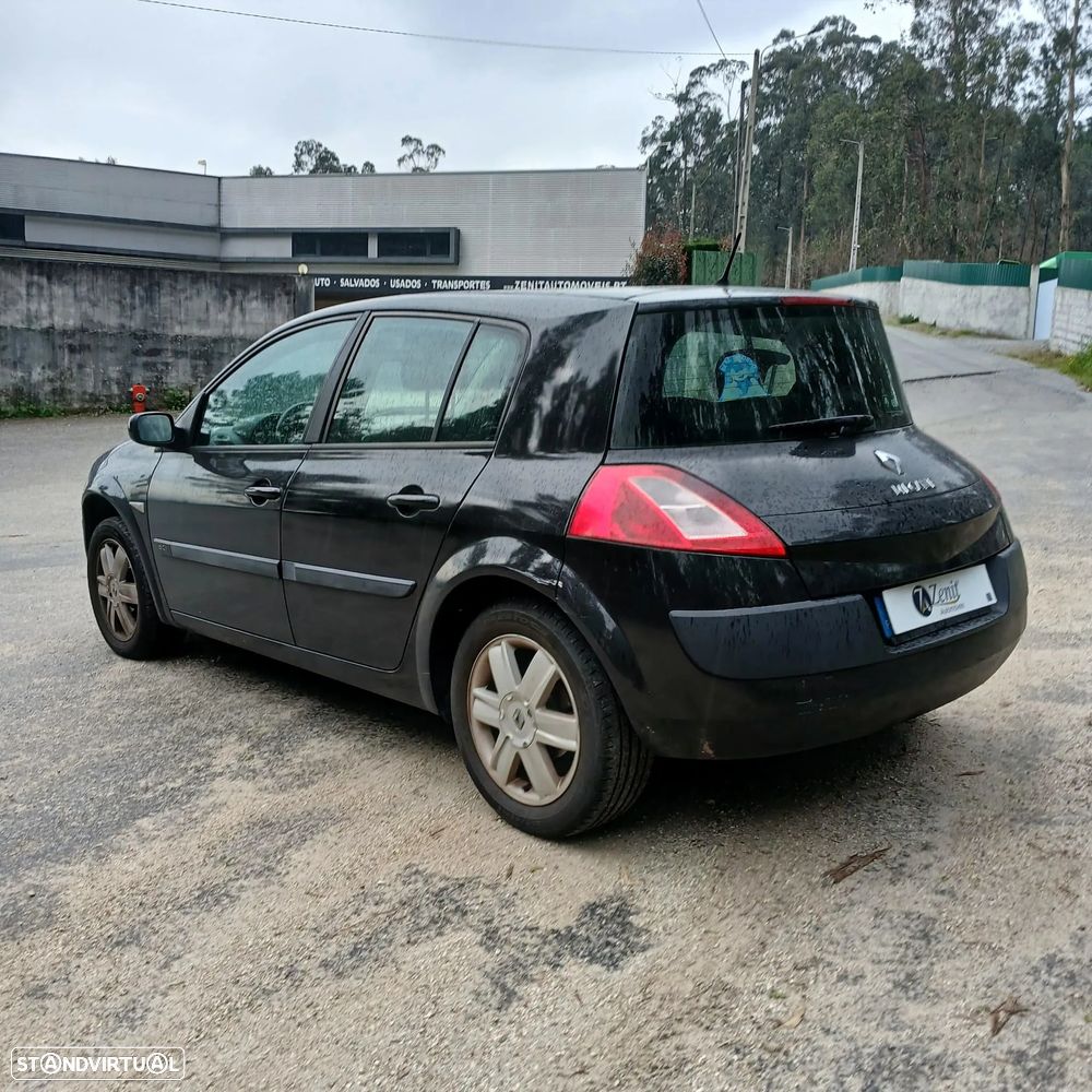 Renault Mégane II 1.5 DCI de 2005 - Peças Usadas (10370) - 4