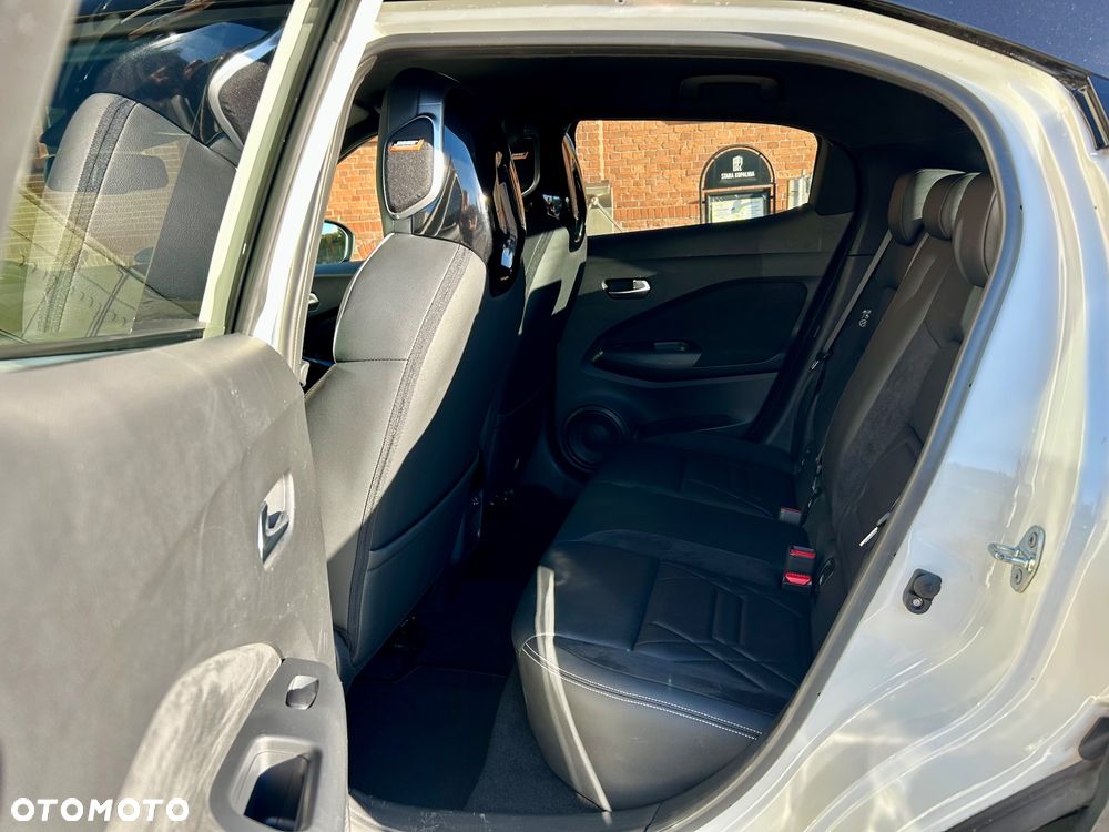 Nissan Juke 1.0 DIG-T Tekna DCT - 25