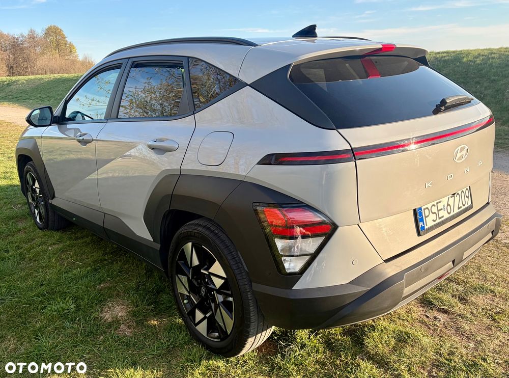 Hyundai Kona - 13