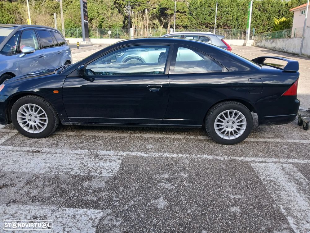 Honda Civic 1.7 ES - 8
