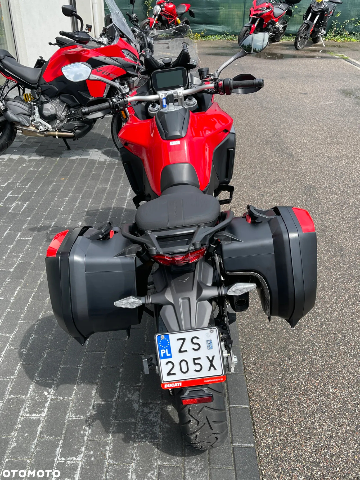 Ducati Multistrada - 9