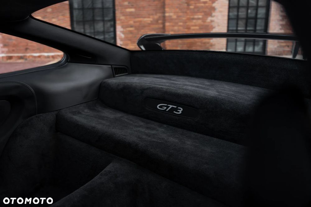 Porsche 911 GT3 - 22