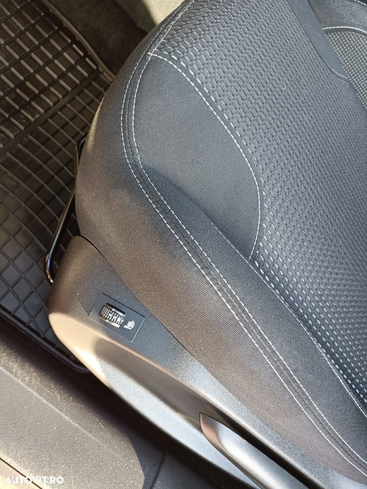 Peugeot 208 ver-puretech-110-stop-start-allure - 23