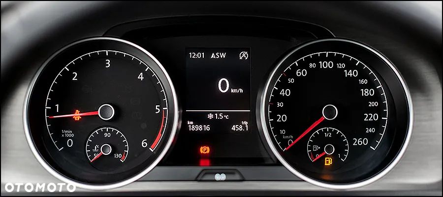 Volkswagen Golf - 21