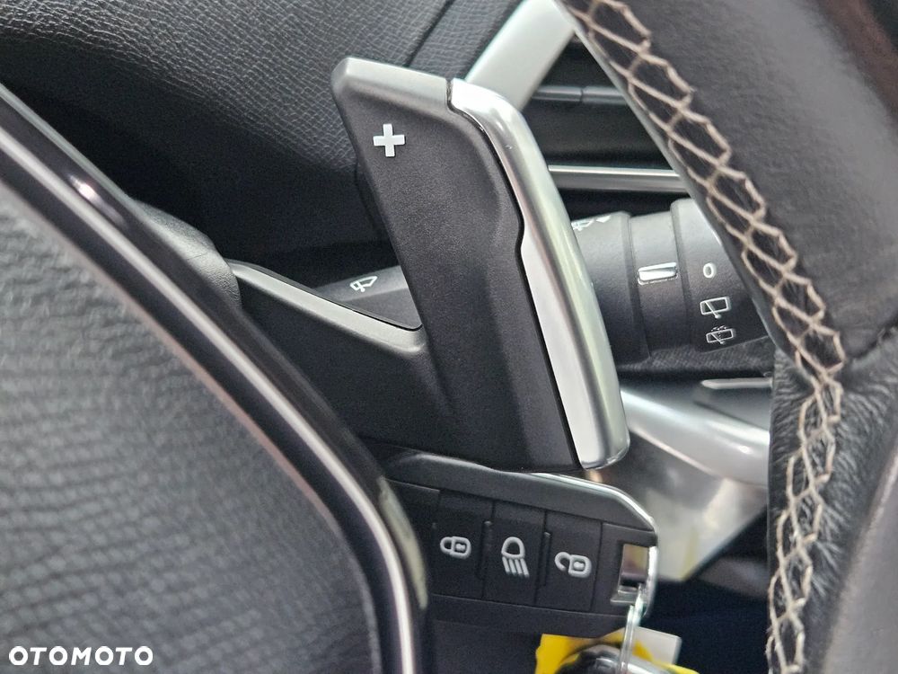 Peugeot 3008 THP 165 EAT6 Stop & Start Allure - 37