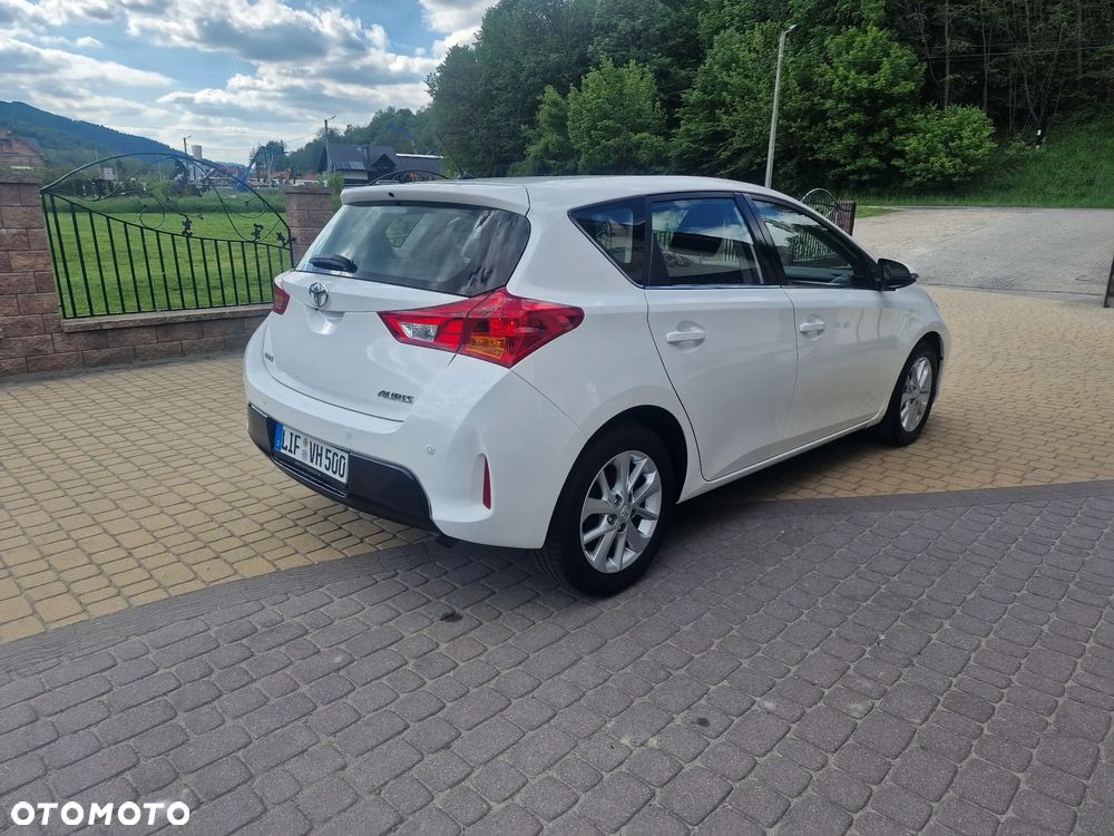 Toyota Auris 1.33 VVT-i Life - 7