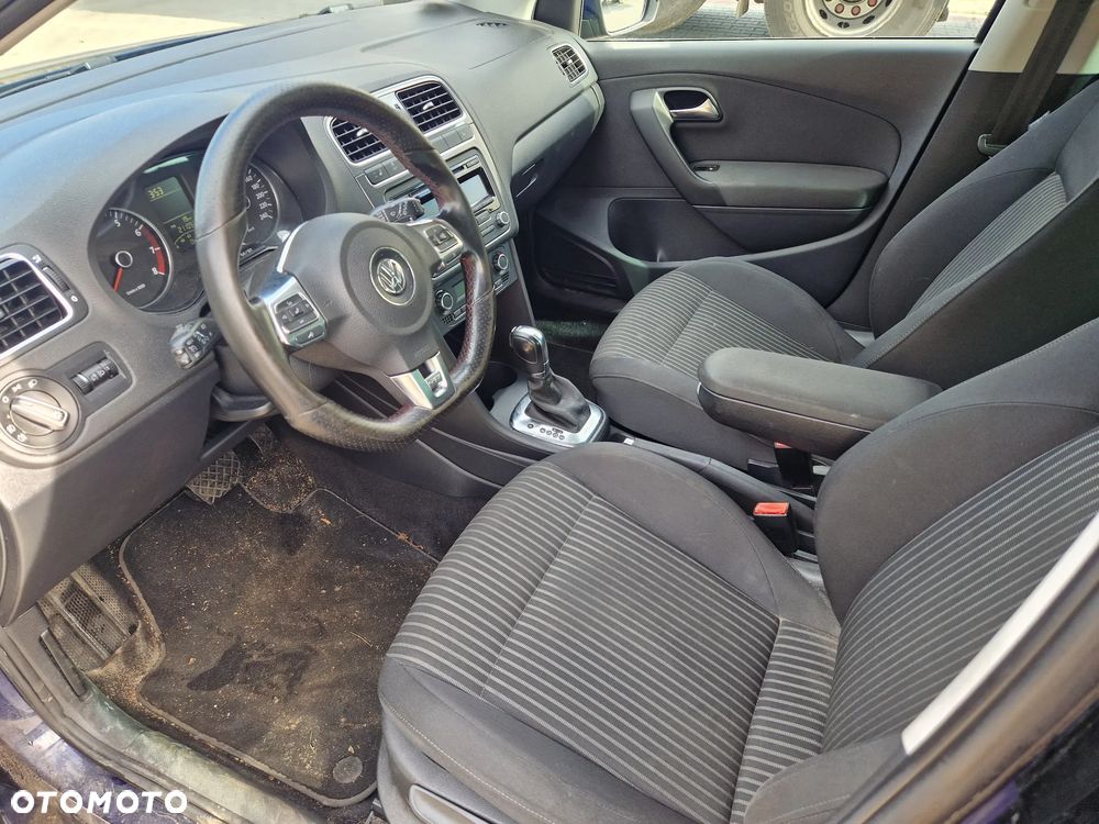 Volkswagen Polo - 8
