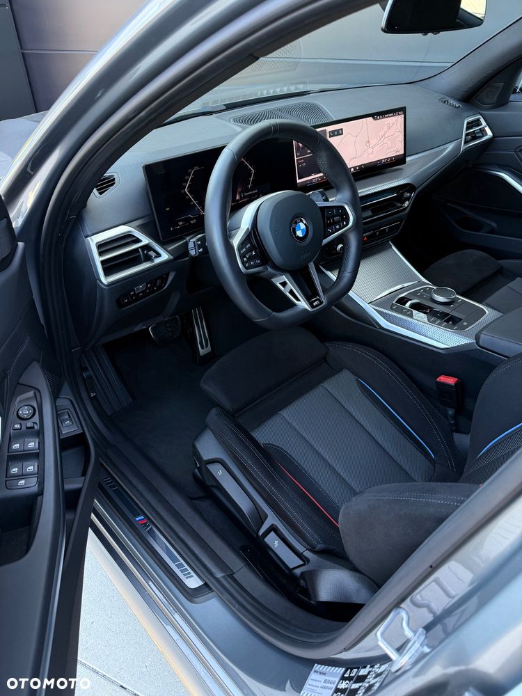 BMW Seria 3 330i xDrive M Sport sport - 34