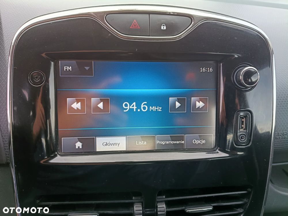 Renault Clio - 13