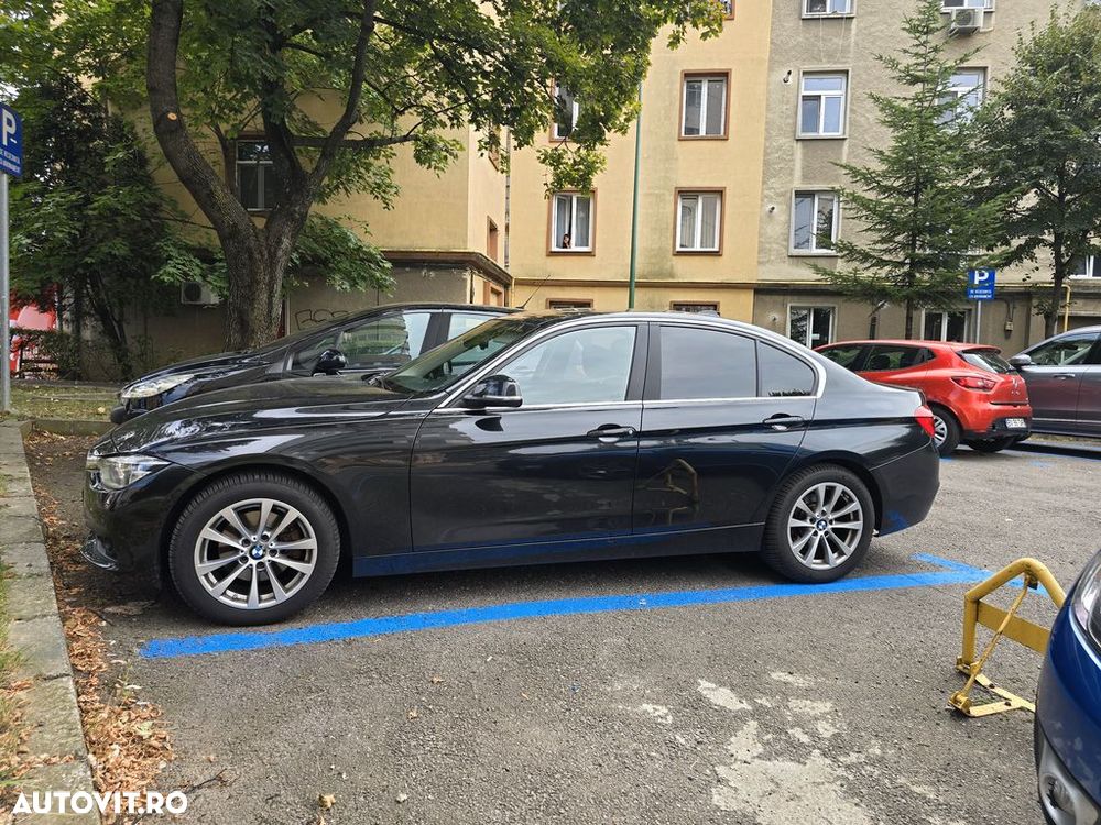 BMW Seria 3 320d xDrive AT Sport Line - 16