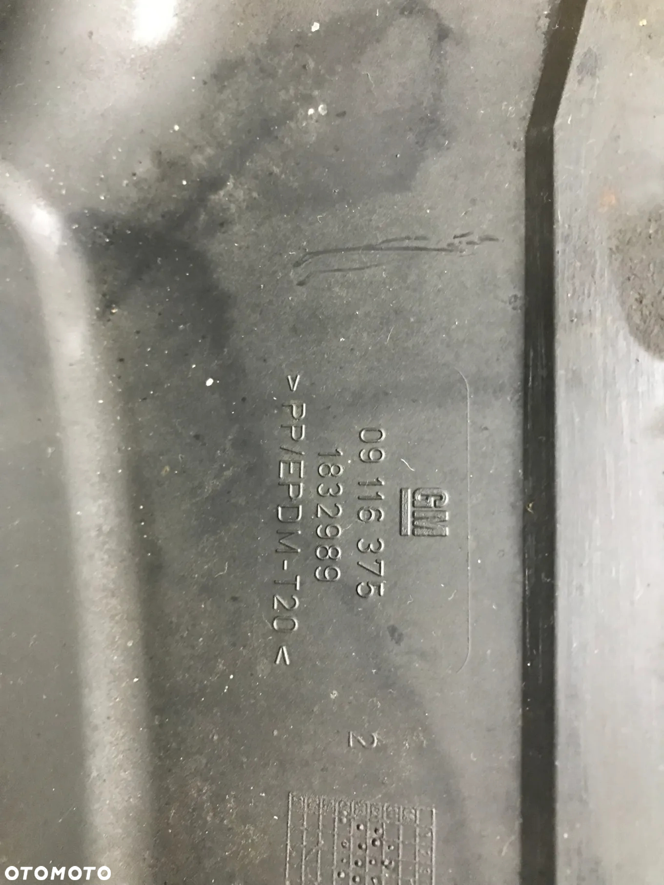 Osłona silnika Opel Tigra B corsa C dolna prawa 09116375 - 7