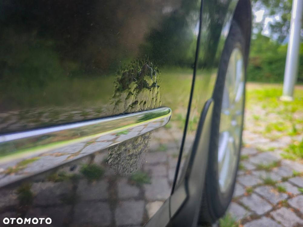 Volkswagen Passat 2.0 TDI Comfortline - 4