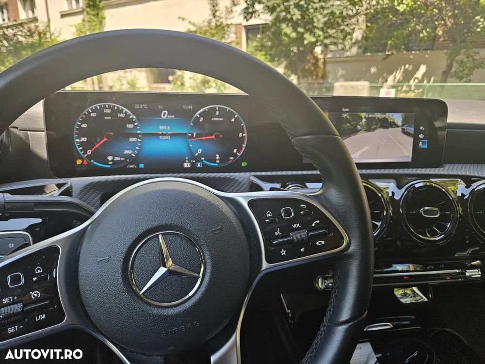 Mercedes-Benz A 180 d Sedan 8G-DCT - 5
